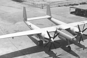 1/72 Hughes XF-11