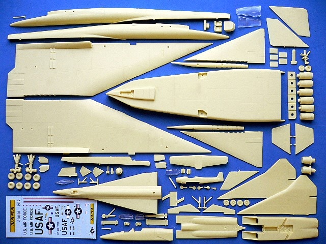 1/144 North American XB-70 Valkyrie