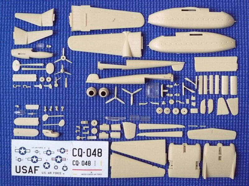 1/144 Fairchild C-82A Packet