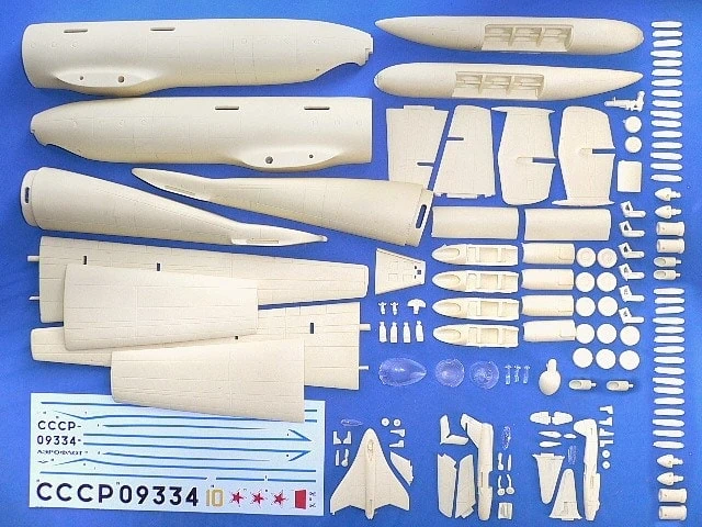 1/144 Antonov An-22 Antei